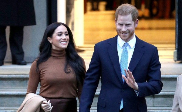 Príncipe Harry y Meghan Markle renuncian a su papel en la Familia Real