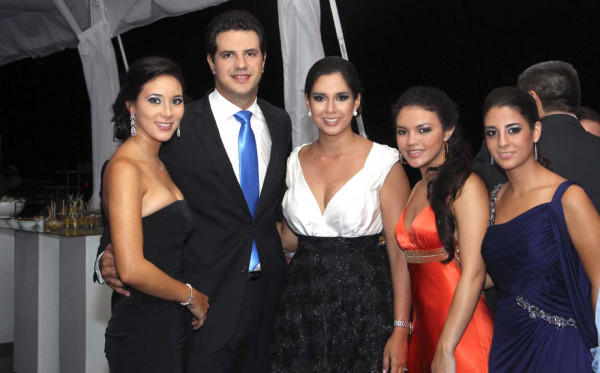 La boda de Neto Lázarus y Elisa Welchez