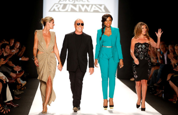 ‘It girls’ y modelos rivalizan en estilo