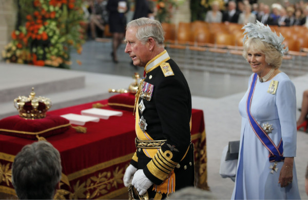Príncipes y duques asisten a la coronación