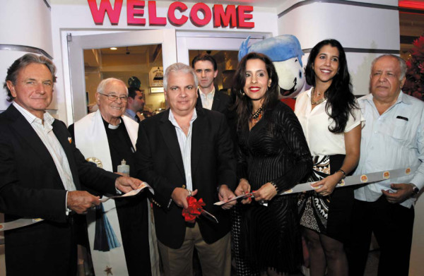 Apertura de Johnny Rockets
