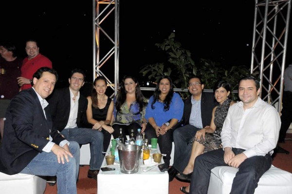 Miller Time en Nau Lounge