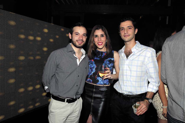 Turn up the night en Hanawa