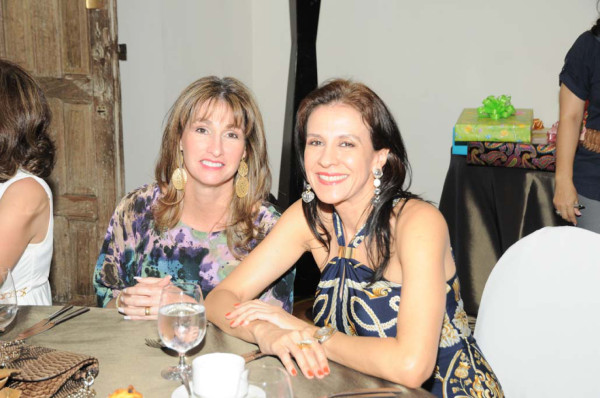 Happy Birthday Maribel Andonie!