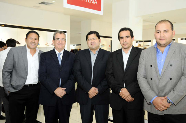 Carrion abre en Galerías del Valle