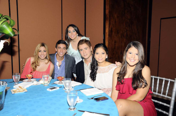 Senior Breakfast de la EIS