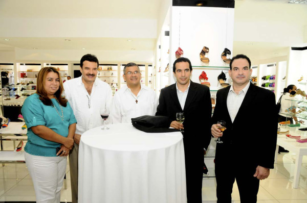 Carrion abre en Galerías del Valle