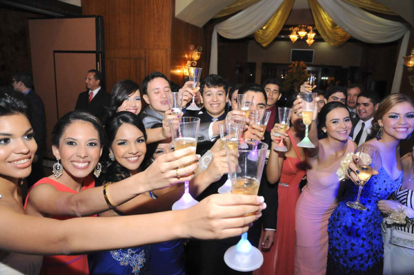 Prom de la Escuela Seran