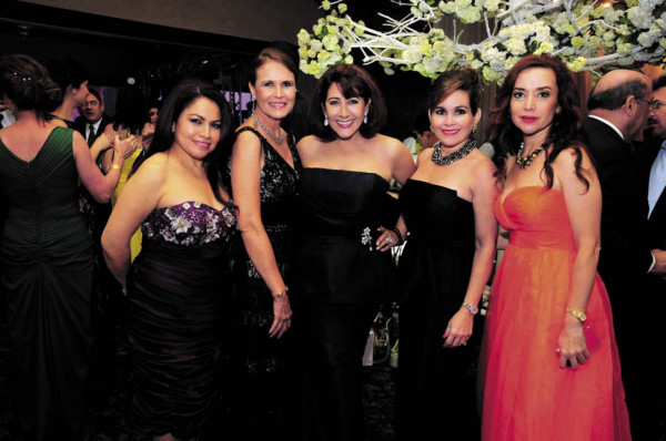 La boda de Juan Carlos Canahuati y Natalie Pagels