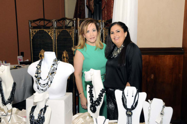 Glam night by Paola Kattán