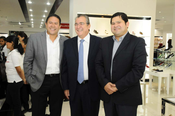 Carrion abre en Galerías del Valle