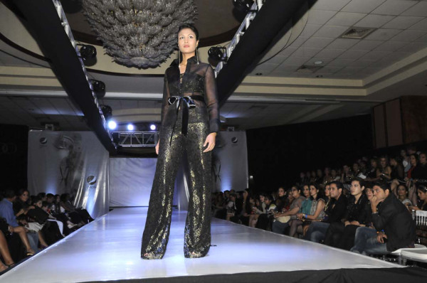 Fashion Par La Foi