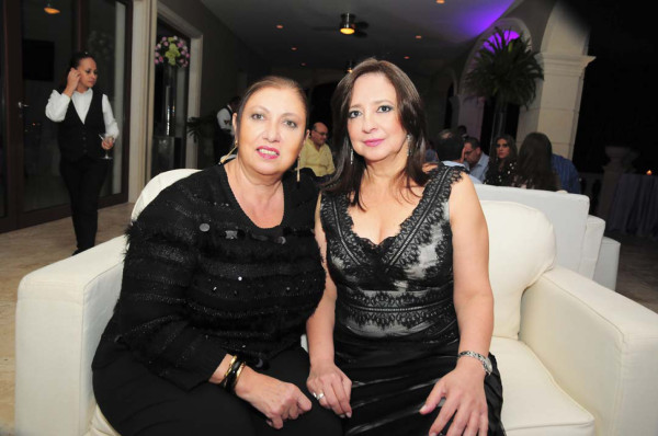 Wine night para Carolina Kafati