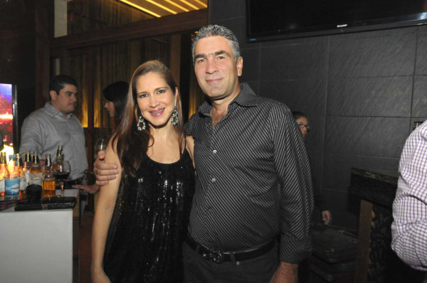 Turn up the night en Hanawa