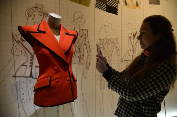 1971, El escándalo de Saint Laurent