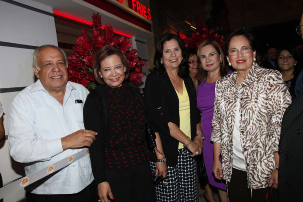 Apertura de Johnny Rockets