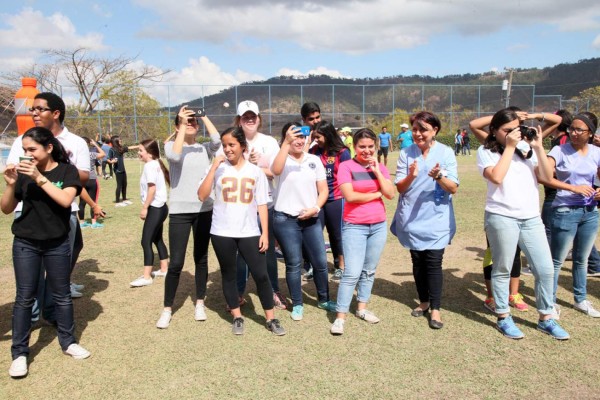 #FridayFunday en Macris