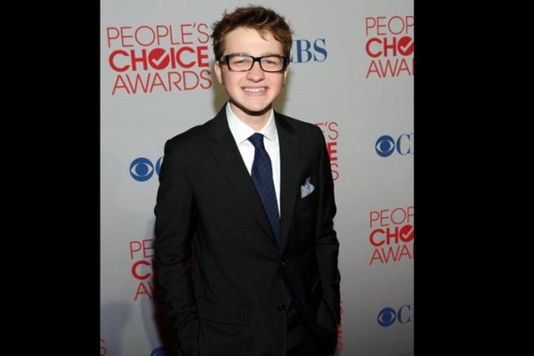 Ashton Kutcher lidera Forbes