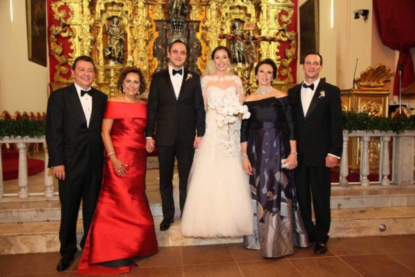 La boda de Adriana Rivera y Enrique Jaar