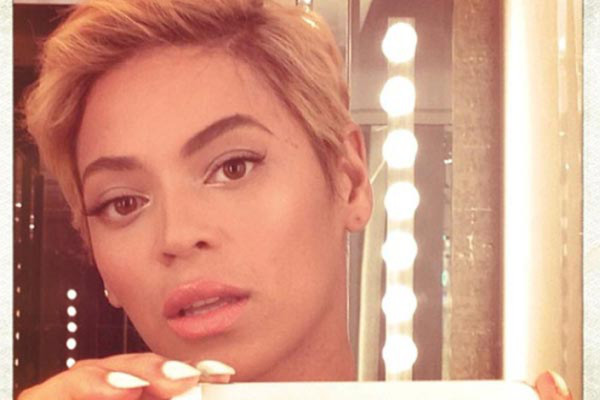 Selfie, nombrada la palabra del año