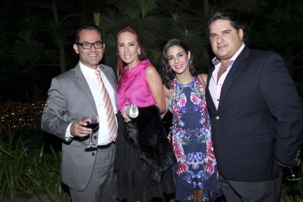 Rotundo éxito ESTILO Pink Party 2014