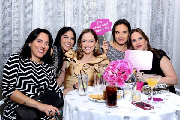 Lounge party para Maritza Marcos