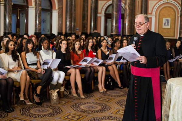 Homenaje a Miss Mundo Honduras