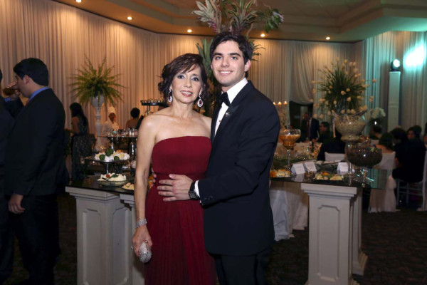 La boda de Juan Carlos Canahuati y Natalie Pagels