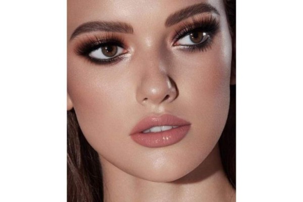 14 looks de maquillaje que te encantarán para lucir única en tu Prom