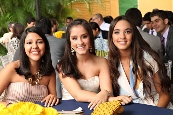 Senior breakfast de la American School