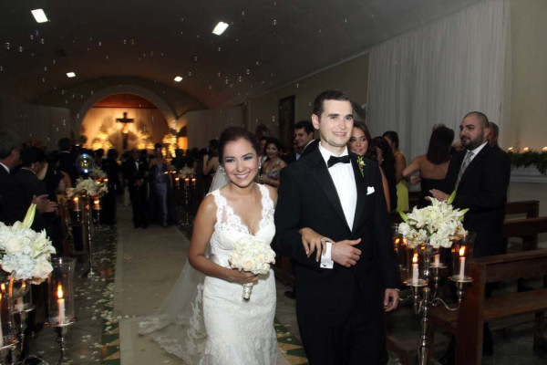 La boda de Neto Lázarus y Elisa Welchez