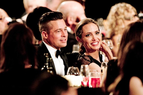 Angelina Jolie y Brad Pitt ya se casaron