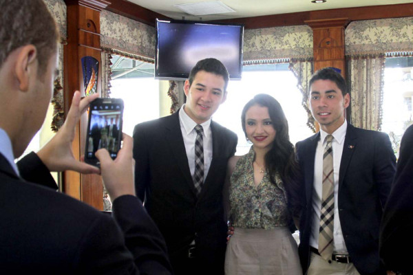 Desayuno de la Escuela Valle de Sula