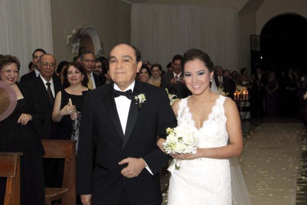 La boda de Neto Lázarus y Elisa Welchez