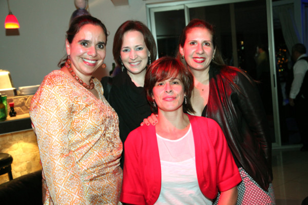 Celebrando 25 años de egresados