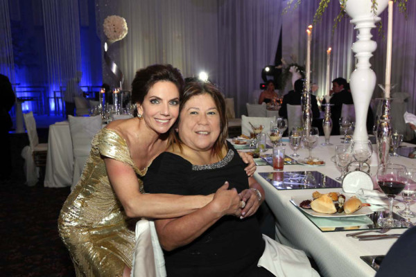 La boda de Juan Carlos Canahuati y Natalie Pagels