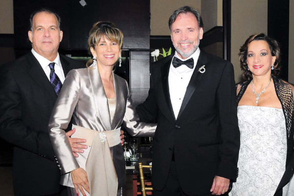 La boda de Mario Cerna e Isabel Fonseca