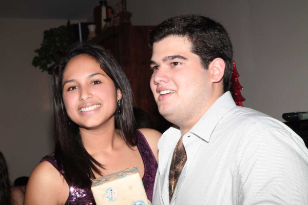 Gift exchange de los Seniors de la Americana