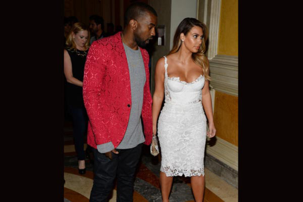 Kim Kardashian deslumbra en su fiesta de cumpleaños