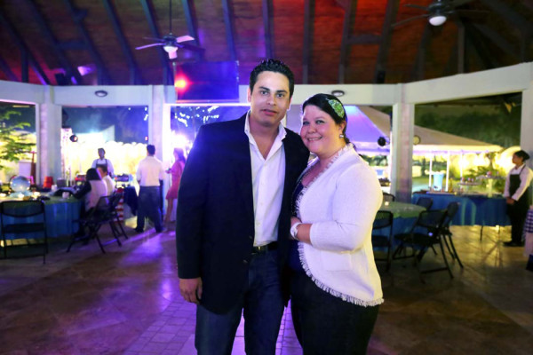 Fiesta para Natalie Pagels y Tavi Canahuati