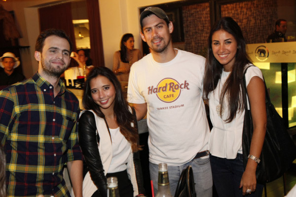 After office en Tong’s