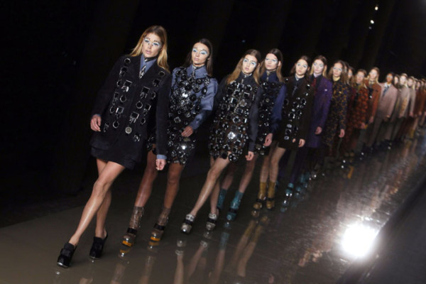 El dandy look de Miu Miu