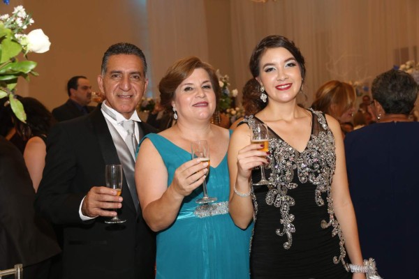 Prom night de la International School