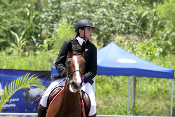 Competencia ecuestre de salto en La Lima