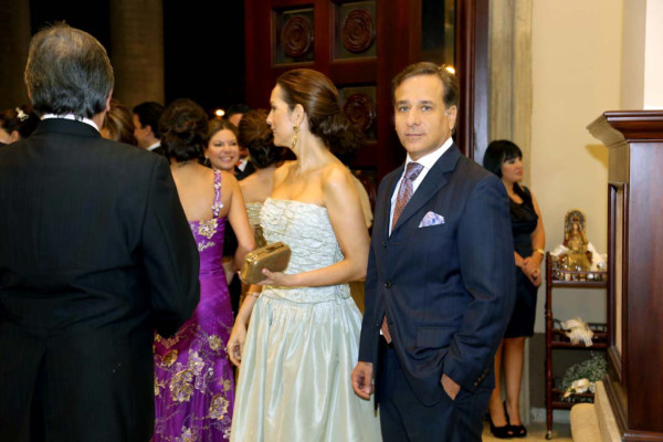 La boda de Juan Carlos Canahuati y Natalie Pagels