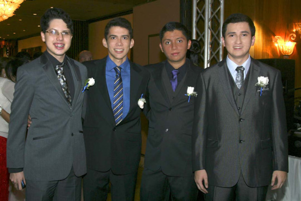 Grad night de la Academia Americana