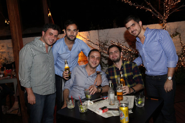 After office en Tong’s