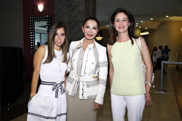 Cumpleaños de Maruca Reyes Noyola!