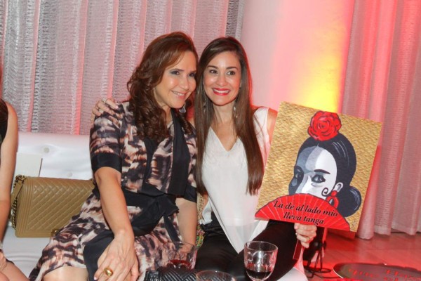 Despedidas de soltera para Stephanie Canahuati