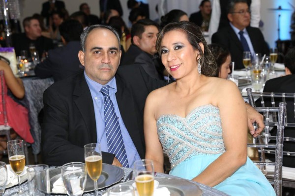 Prom night de la International School